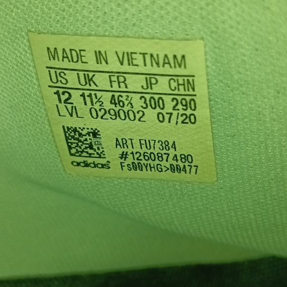 Adidas D.O.N. issue 2 - Picture 3 of 5